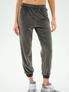 NWT Splits59 Rhys Velour Jogger in Graphite Small